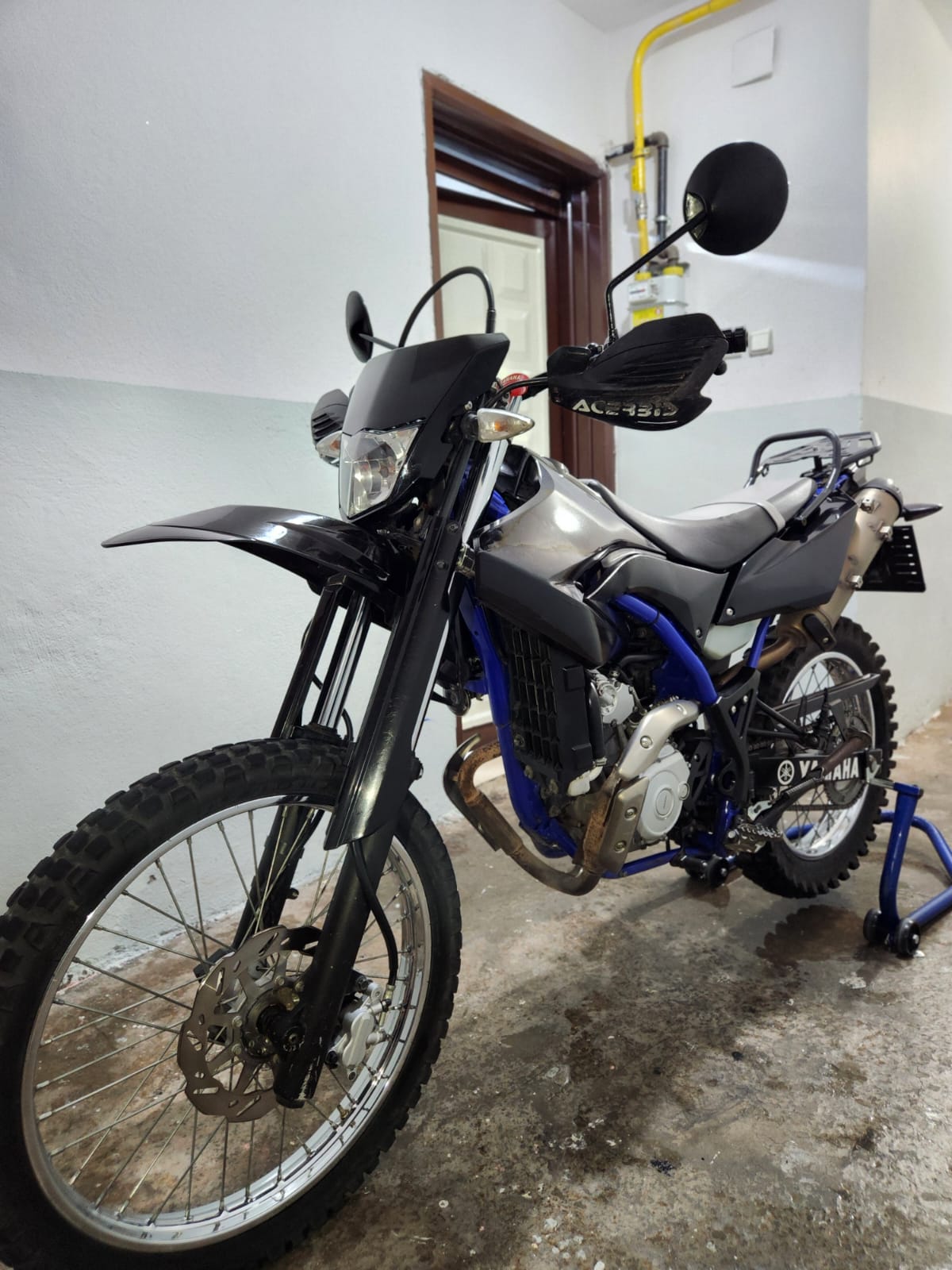 Motor Resmi